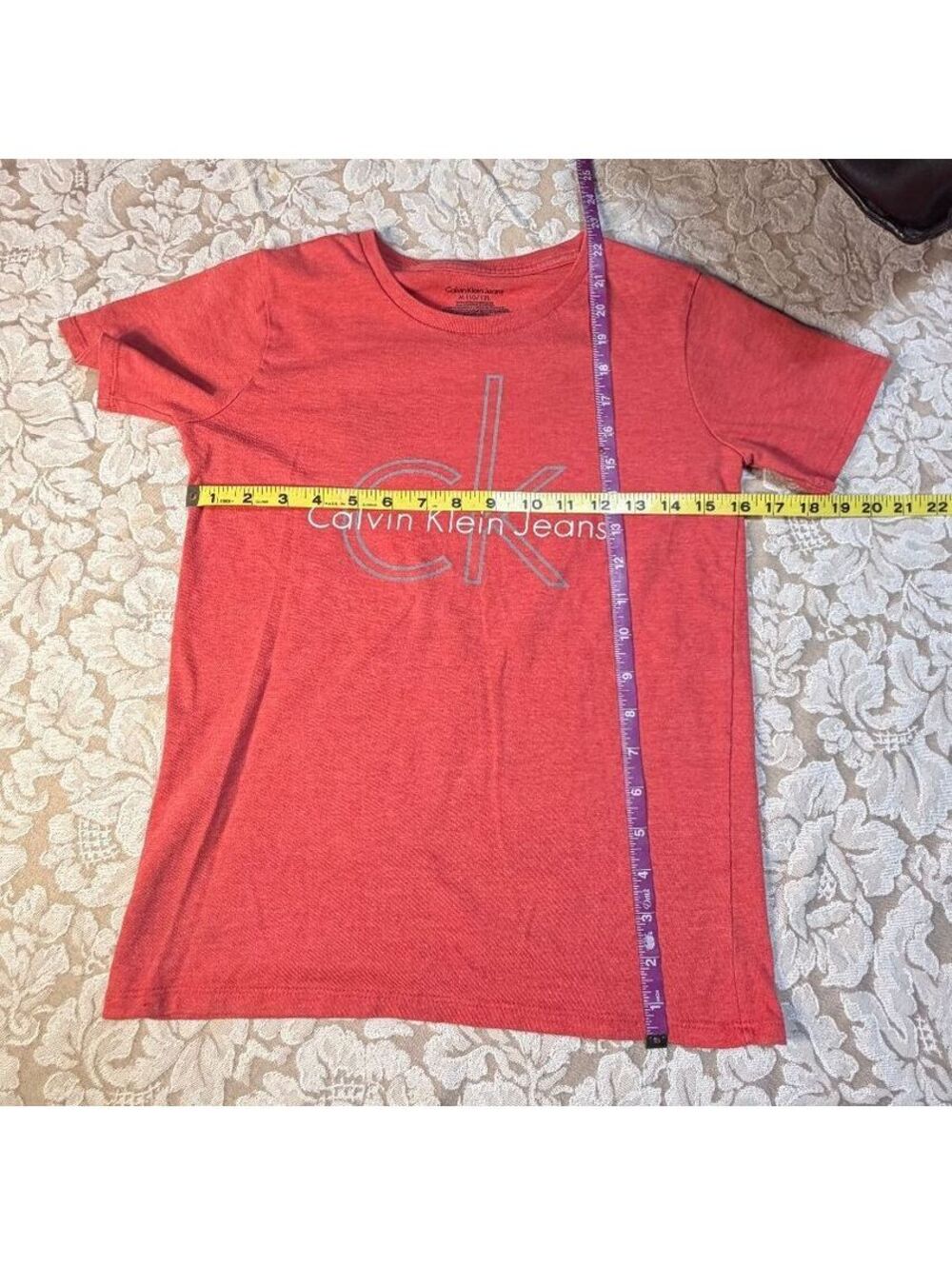 TOP Calvin Klein Jeans Red Graphic T-Shirt Size M